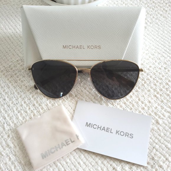 New Michael Kors Barcelona Pilot Shape Sunglasses in black and gold (MK1056)